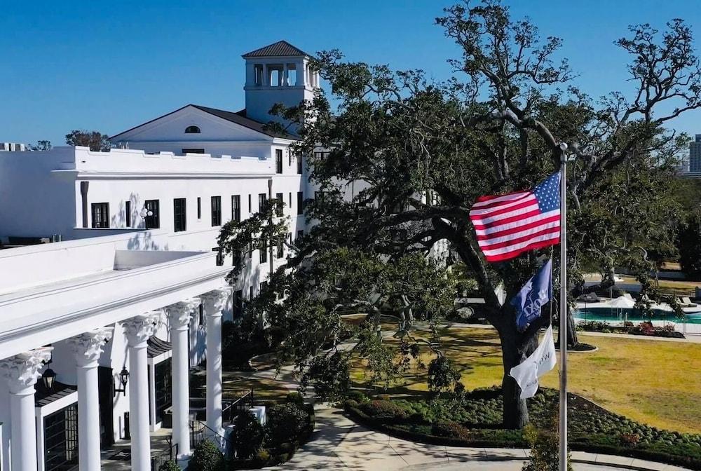 White House Hotel Билокси Екстериор снимка